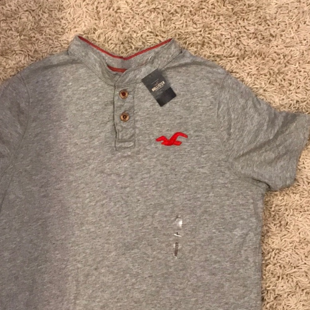 Hollister shirt-Size L